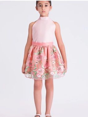 NWT Mama Luma Girls Floral Embroidered Skirt and Top set
